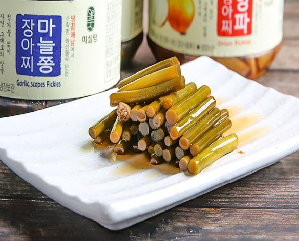 [MISIL_FARM] Handmade garlic scape pickle 800g _ Korean traditional pickles (Jangajji),Vegan food _Made in Korea